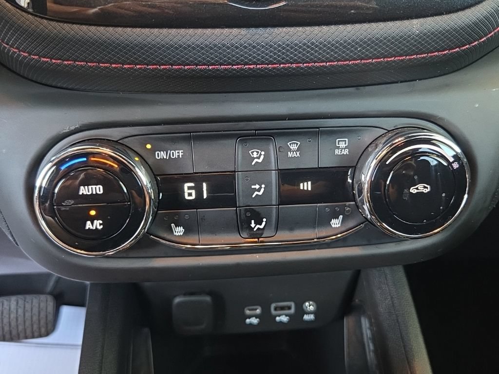 Used 2023 Chevrolet TrailBlazer RS w/ Convenience Package FWD image 40