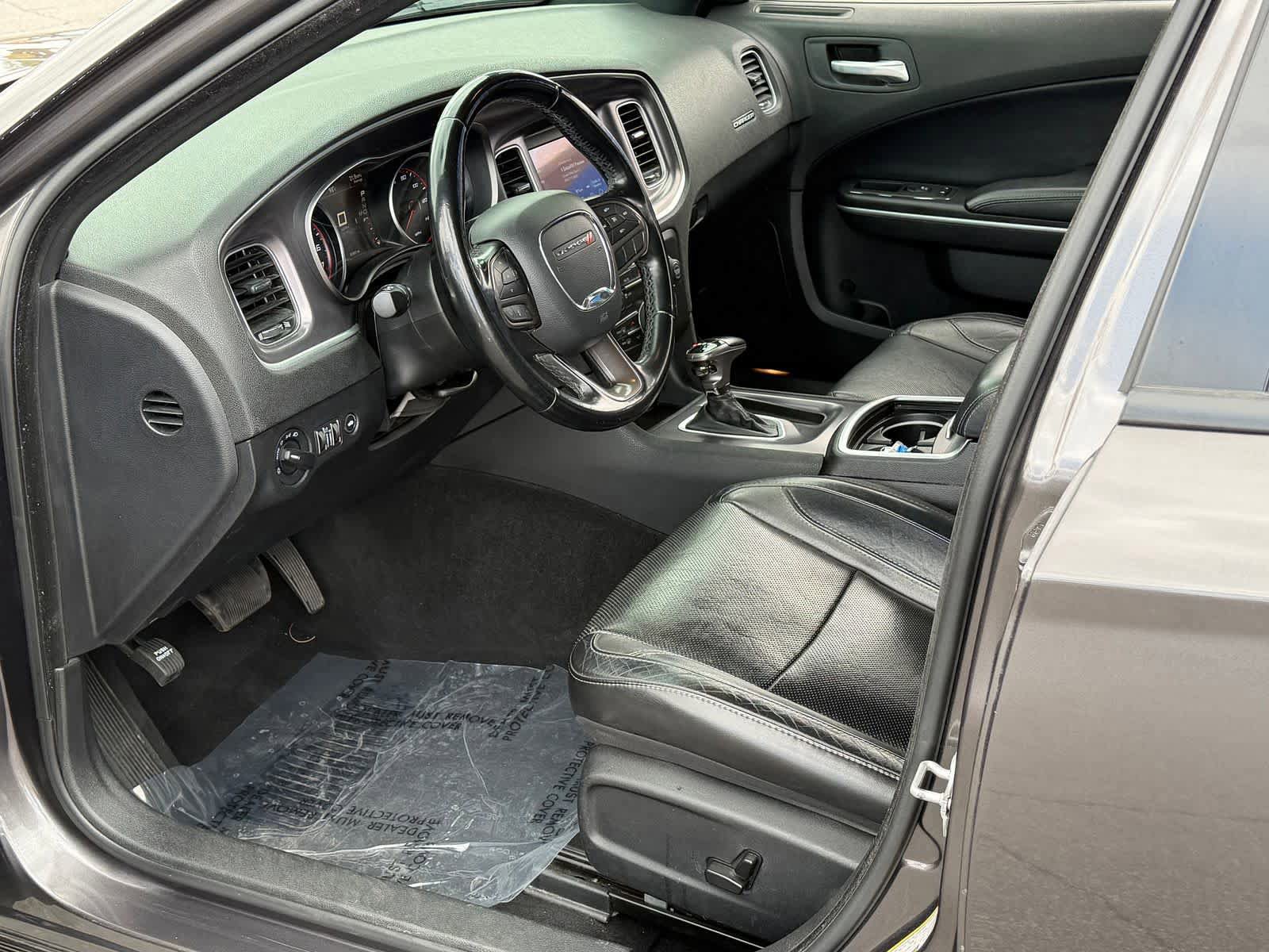 Certified 2021 Dodge Charger SXT w/ Leather Interior Group RWD image 13