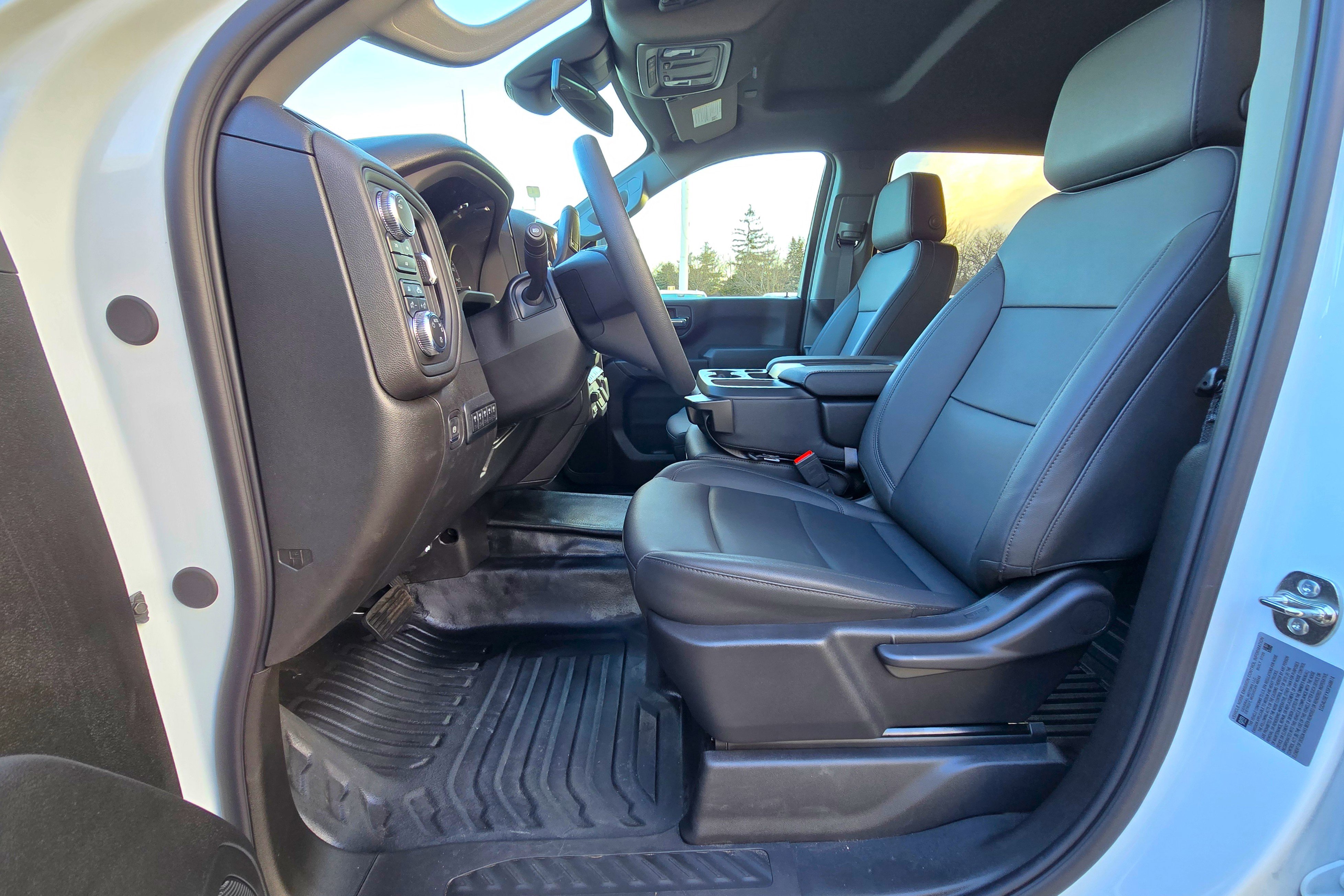 New 2025 GMC Sierra 3500 Pro w/ Convenience Package image 11