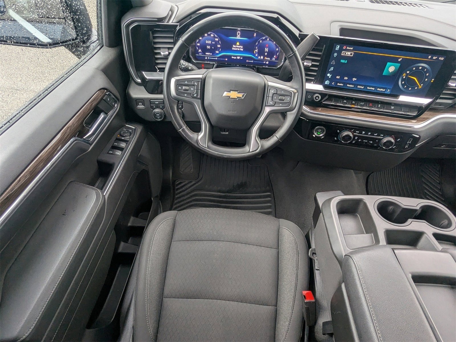 Used 2023 Chevrolet Silverado 1500 LT image 15