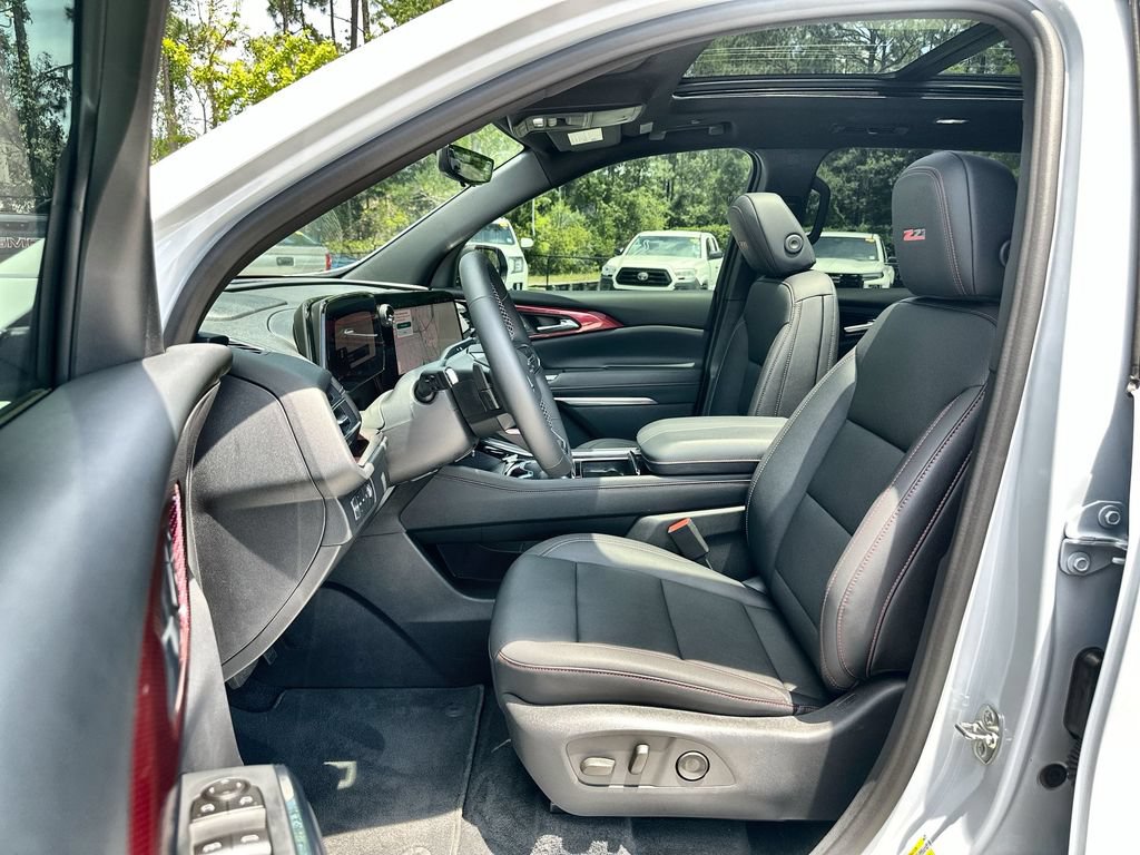 Used 2026 Chevrolet Traverse Z71 w/ Driver Confidence Package AWD/4WD image 20