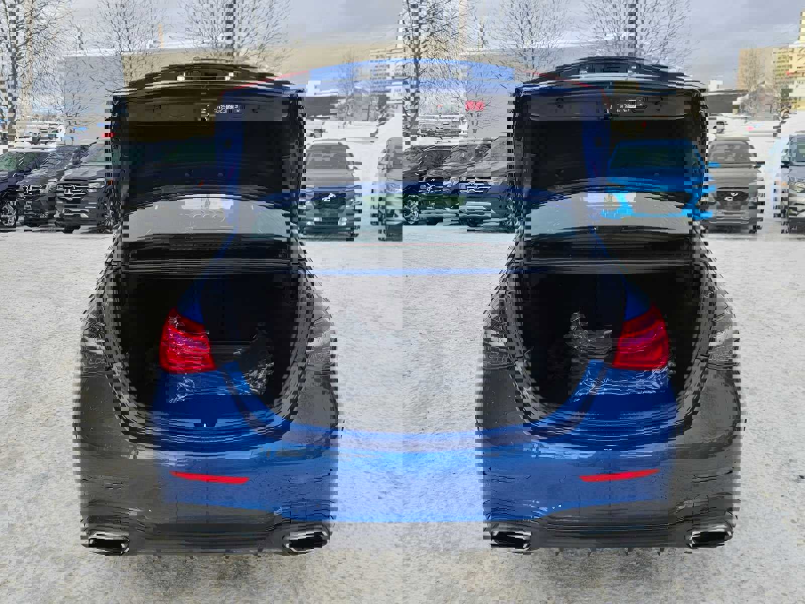 Used 2024 Mercedes-Benz C 300 4MATIC Sedan image 10