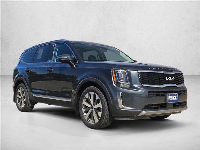 Used 2022 Kia Telluride S FWD video 3