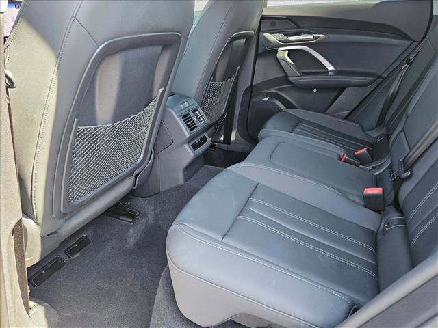 Used 2025 Audi Q5 Premium w/ Convenience Package AWD/4WD image 19