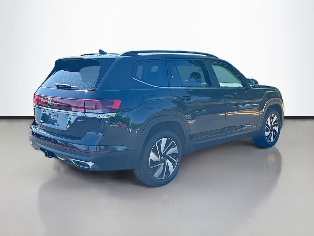 Used 2025 Volkswagen Atlas SE AWD/4WD image 9
