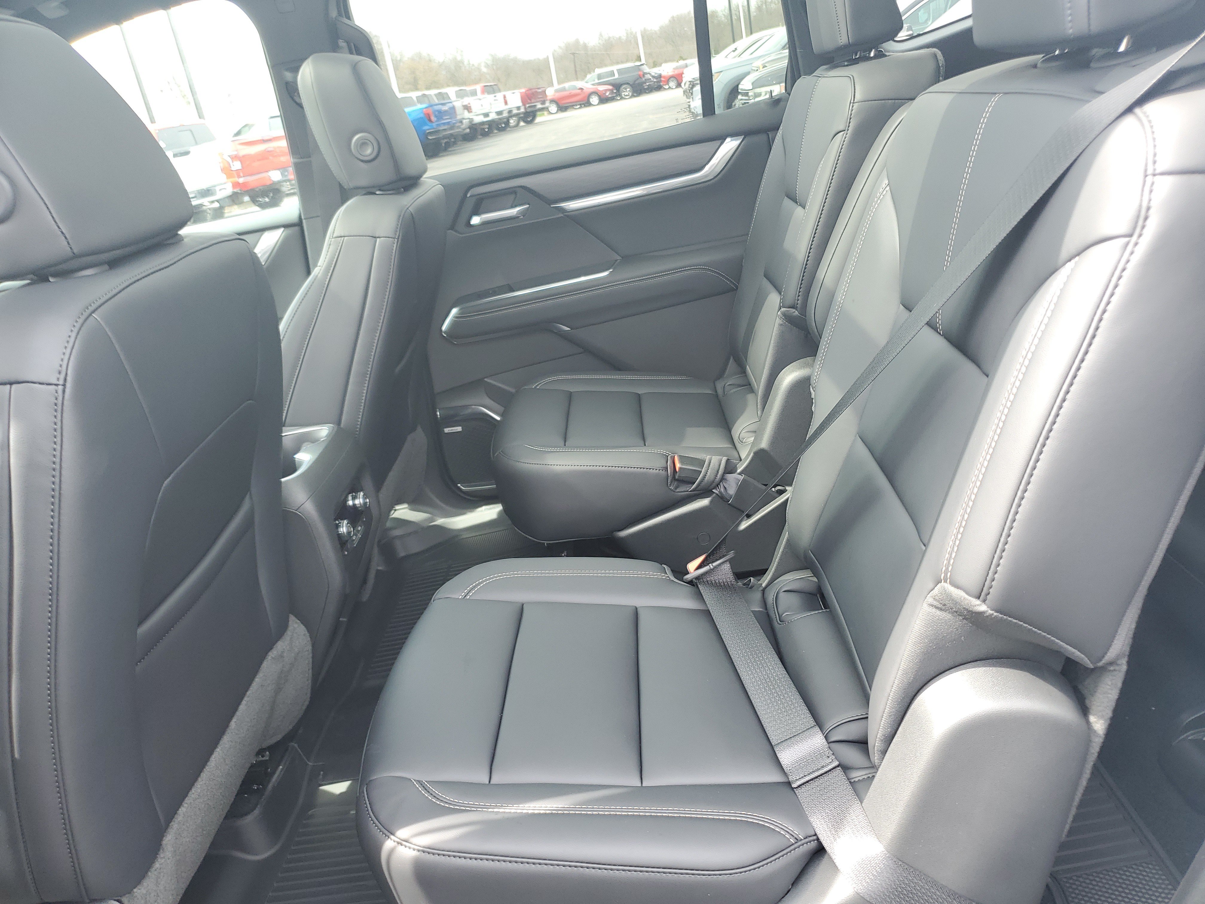 New 2026 GMC Acadia Elevation w/ Elevation Premium Package FWD image 28
