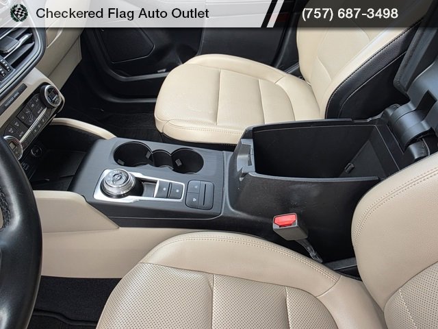 Used 2021 Ford Escape SEL w/ Technology Package image 37