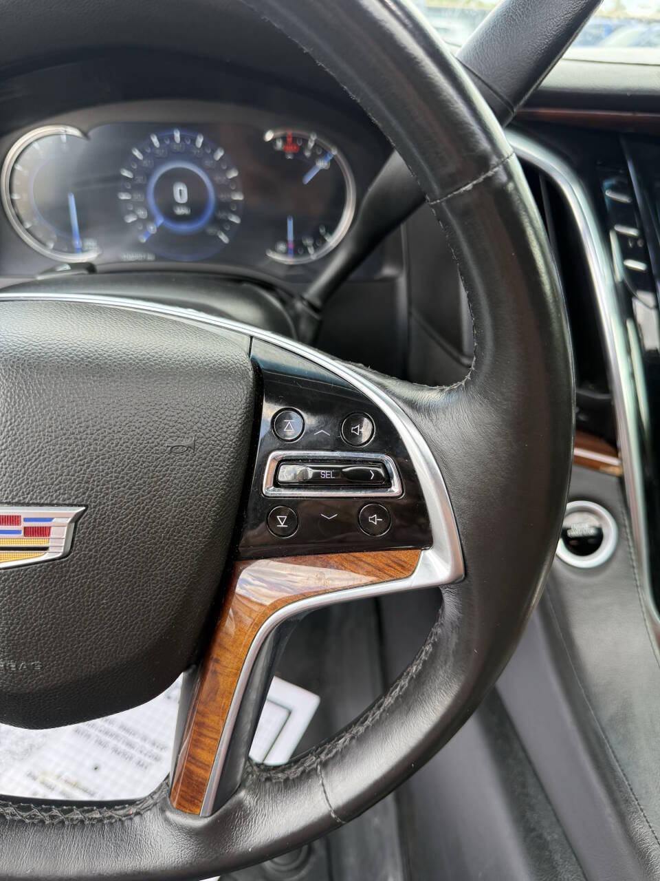 Used 2016 Cadillac Escalade Premium AWD/4WD image 14