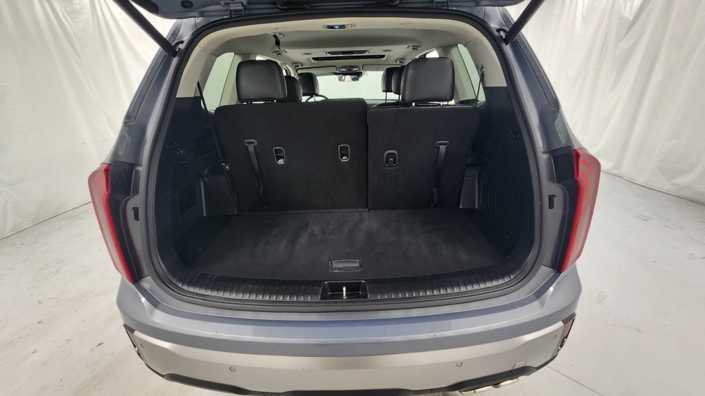Used 2025 Kia Telluride S AWD/4WD image 18