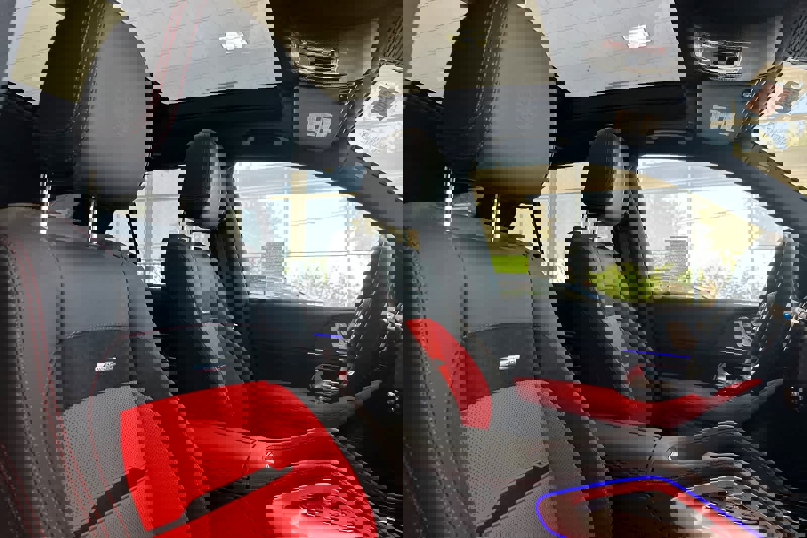 New 2025 Mercedes-Benz GLE 53 AMG 4MATIC image 16