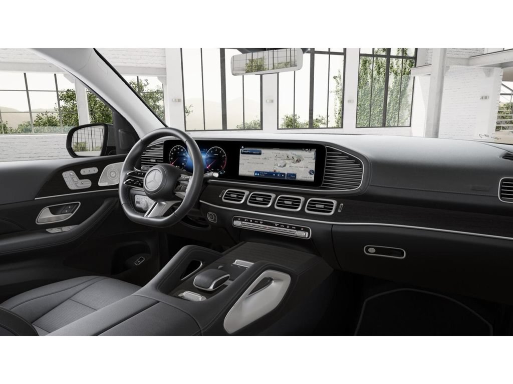 New 2026 Mercedes-Benz GLS 450 4MATIC image 6