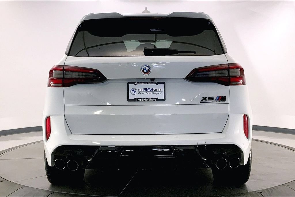 Used 2022 BMW X5 M w/ Competition Package 2 AWD/4WD image 3