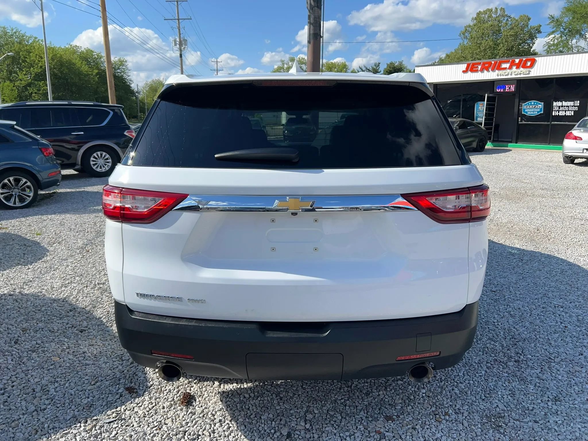 Used 2019 Chevrolet Traverse LS AWD/4WD image 8