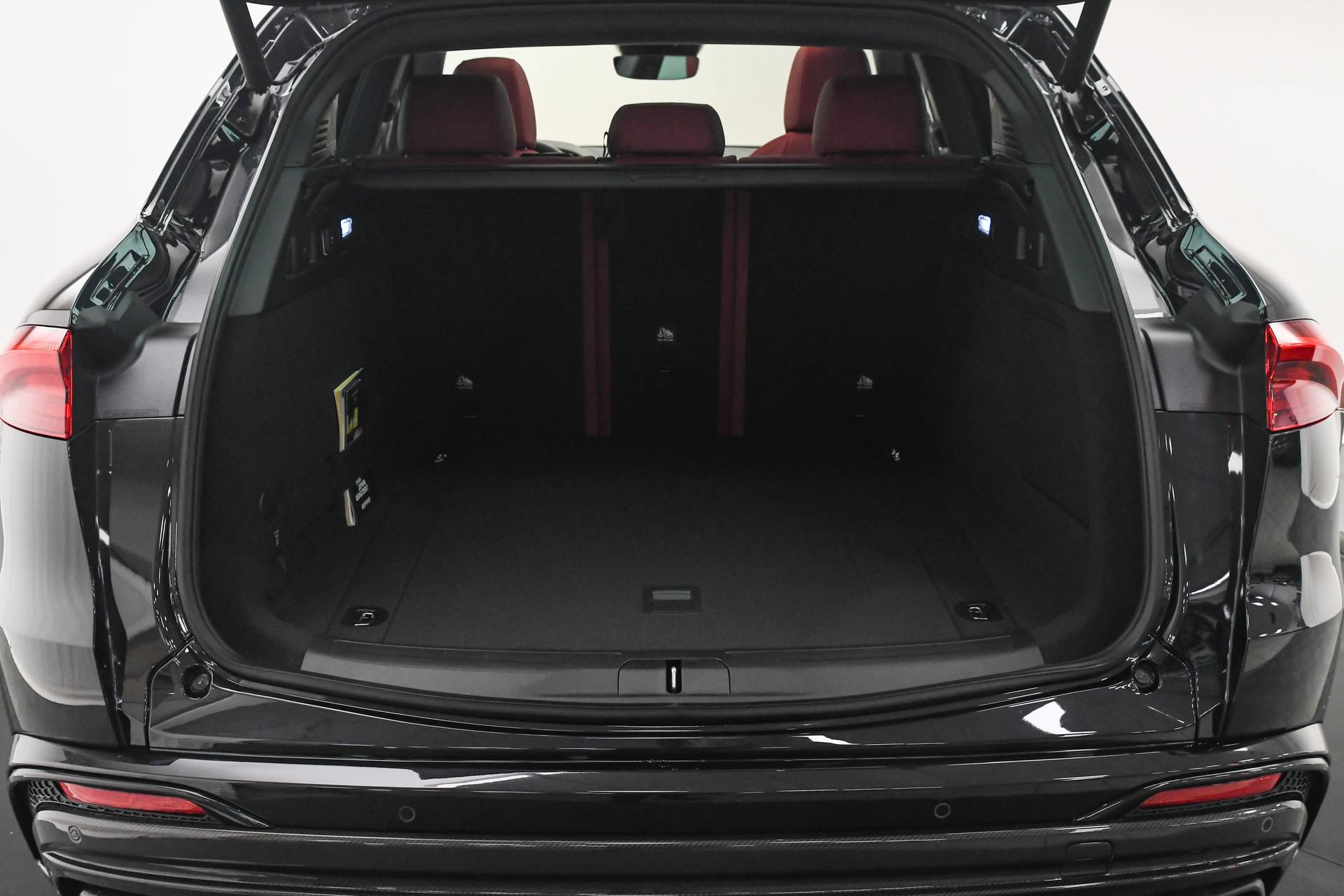Used 2025 Maserati Grecale Modena AWD/4WD image 7