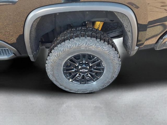 New 2026 Chevrolet Silverado 2500 ZR2 image 21