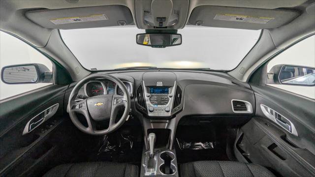 Used 2015 Chevrolet Equinox LS image 24