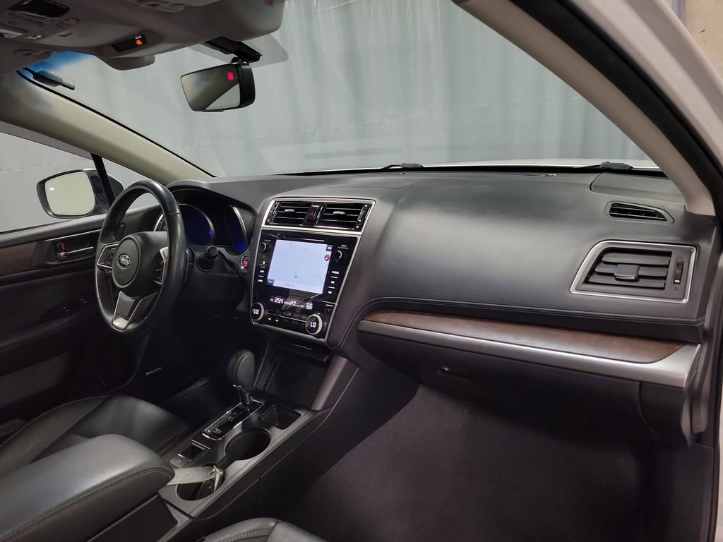 Used 2018 Subaru Outback 3.6R Limited AWD/4WD image 29