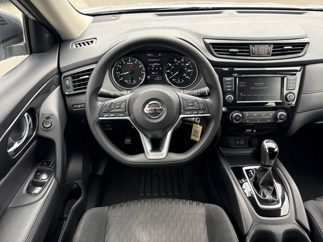 Used 2018 Nissan Rogue S FWD image 13