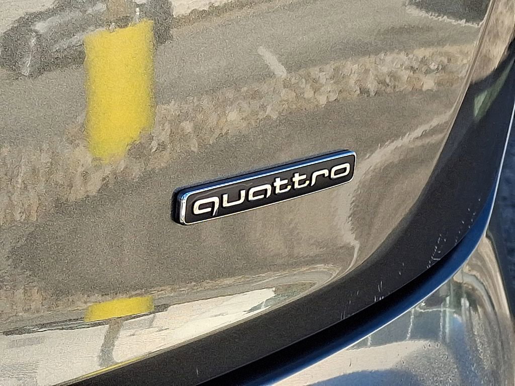 Used 2023 Audi Q5 2.0T Premium w/ Convenience Package image 31