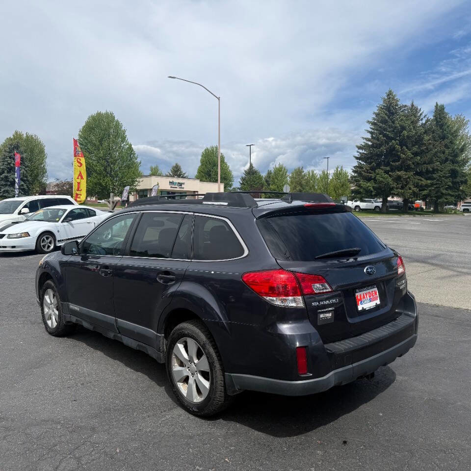 Used 2011 Subaru Outback 2.5i Limited AWD/4WD image 3