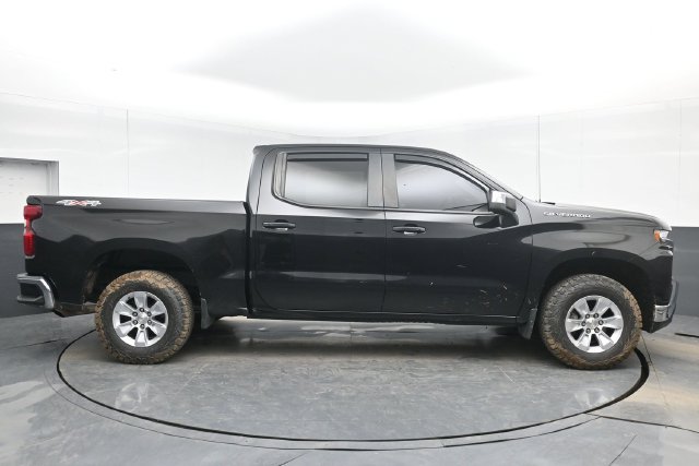 Used 2019 Chevrolet Silverado 1500 LT AWD/4WD image 11