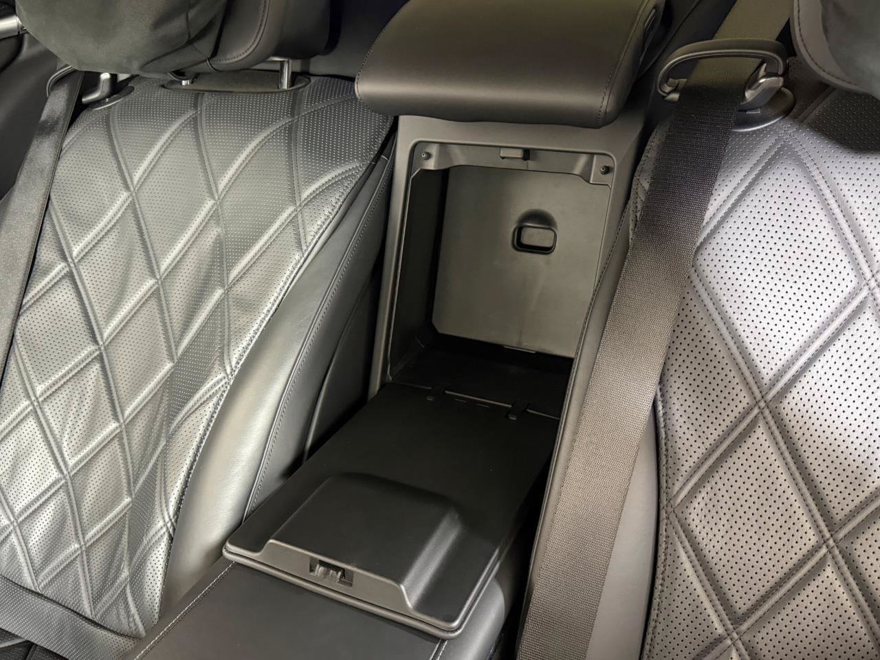 Used 2021 Mercedes-Benz Maybach S 580 4MATIC image 28