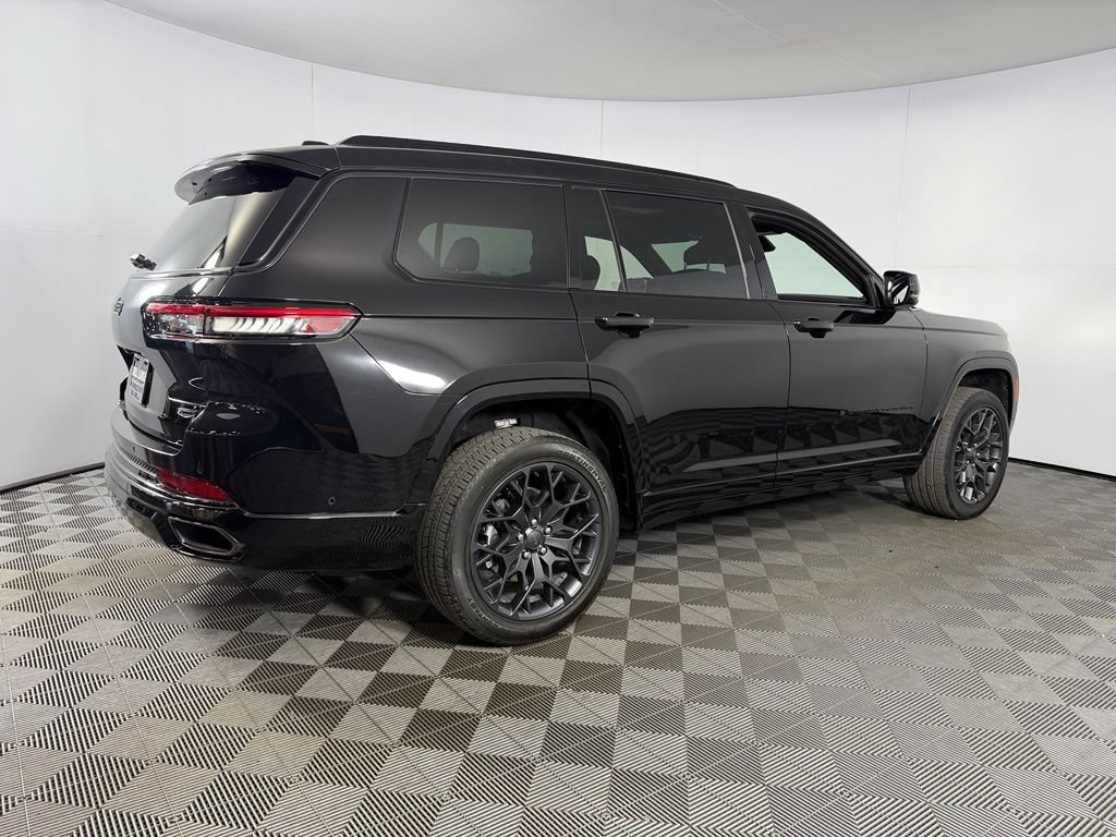 Certified 2025 Jeep Grand Cherokee L Summit AWD/4WD image 7