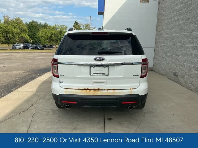 Used 2015 Ford Explorer XLT w/ Equipment Group 202B AWD/4WD image 10