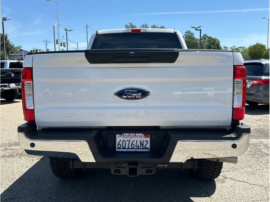 Used 2018 Ford F250 XLT w/ XLT Value Package AWD/4WD image 6