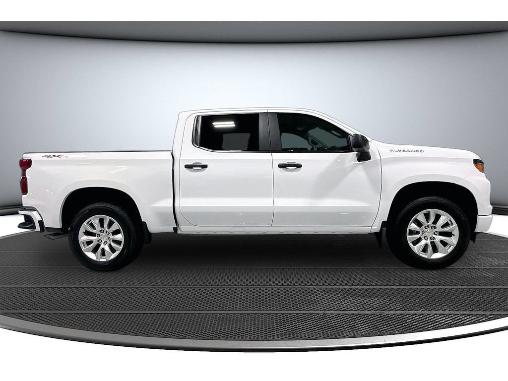 New 2026 Chevrolet Silverado 1500 Custom AWD/4WD image 17