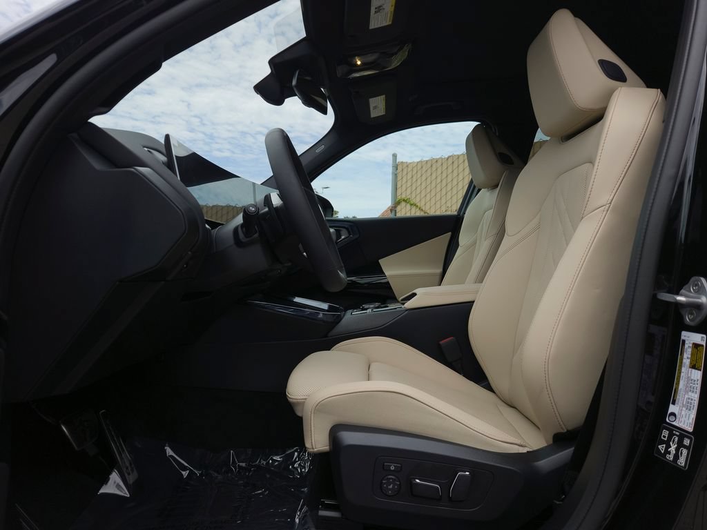 New 2026 BMW X3 xDrive30i w/ M Sport Package AWD/4WD image 6