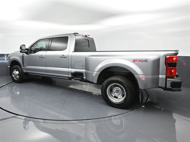 Used 2024 Ford F350 Lariat w/ Lariat Ultimate Package AWD/4WD image 24