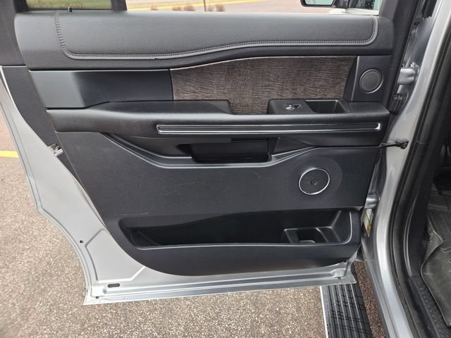Used 2020 Ford Expedition Max Limited AWD/4WD image 55