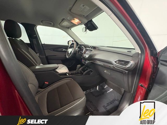 Used 2022 Chevrolet TrailBlazer LT FWD image 8