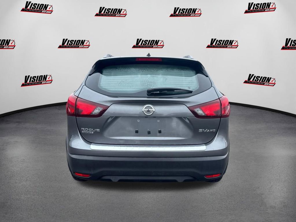Used 2017 Nissan Rogue Sport SV AWD/4WD image 6