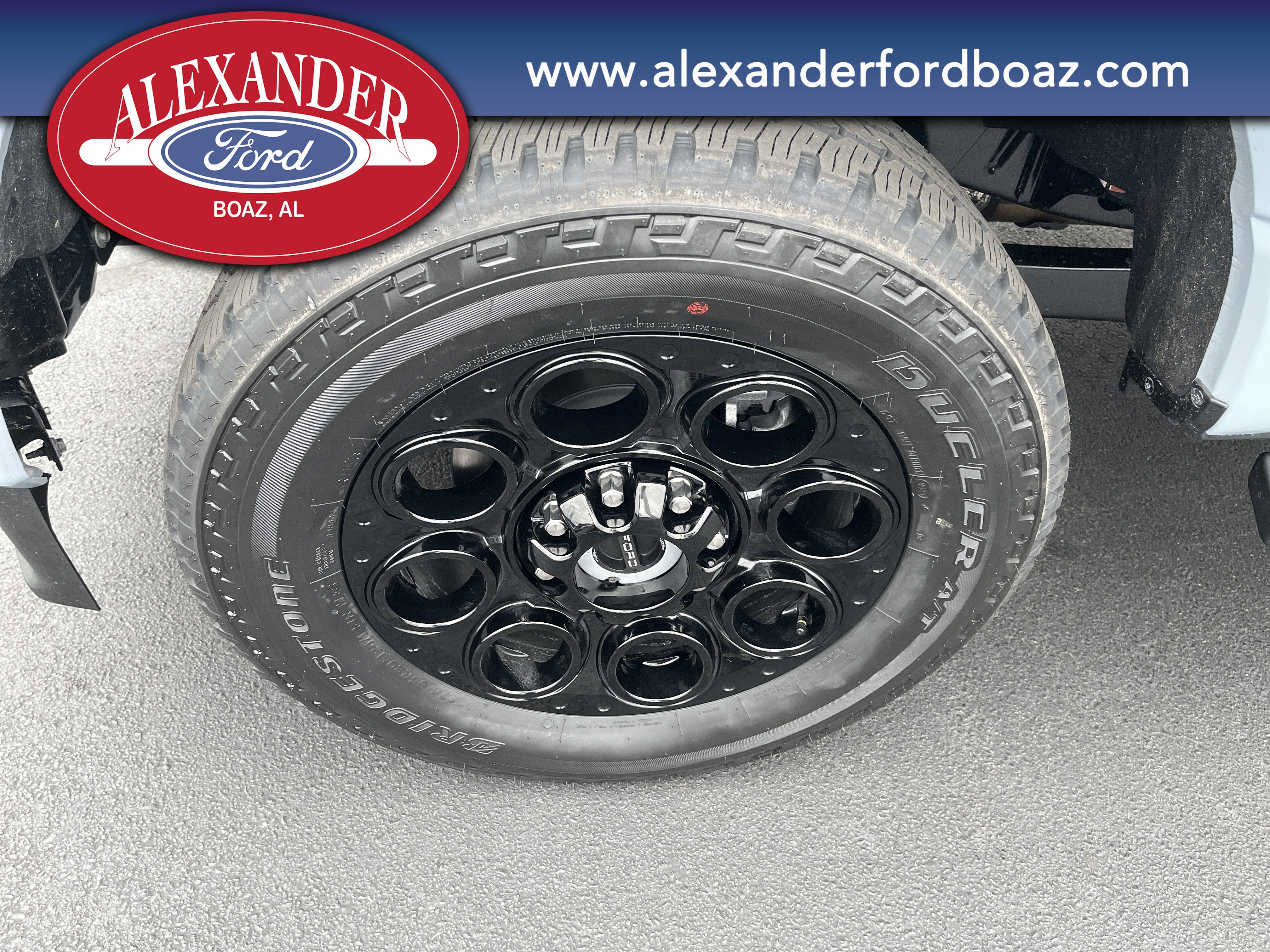 New 2026 Ford F350 Lariat w/ Black Appearance Package image 12