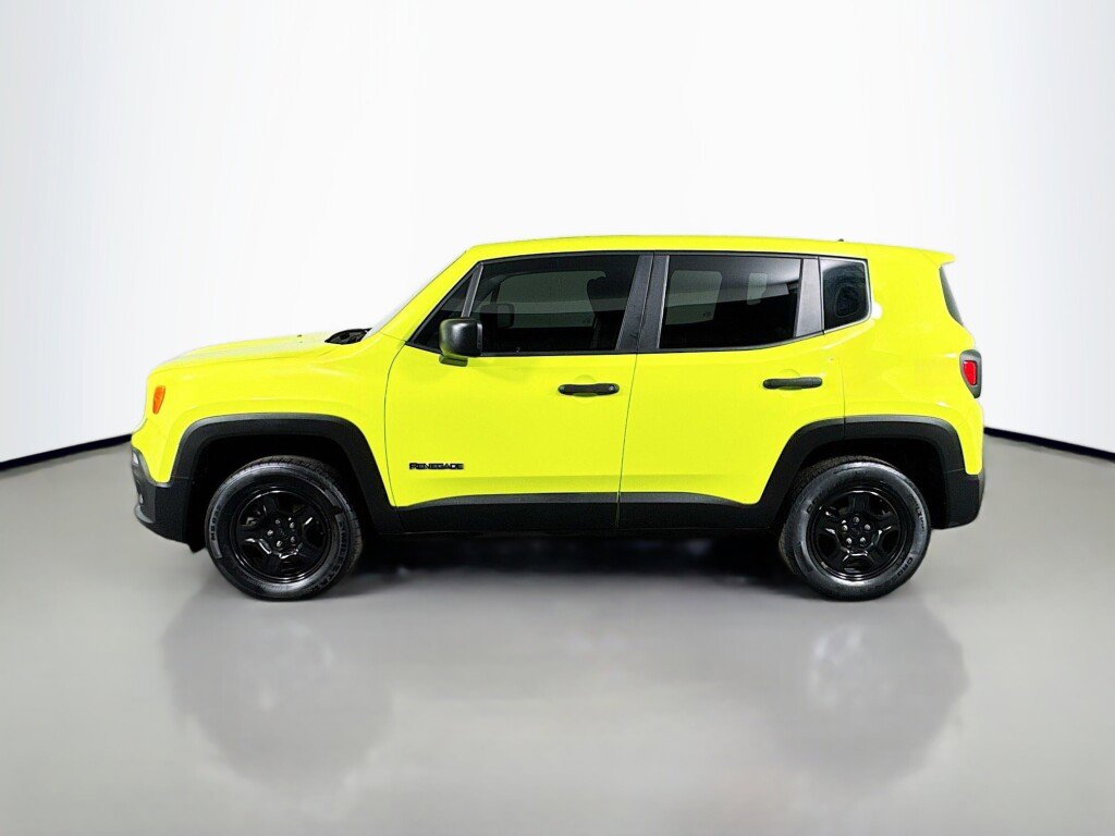 Used 2017 Jeep Renegade Sport w/ Power & Air Group image 2