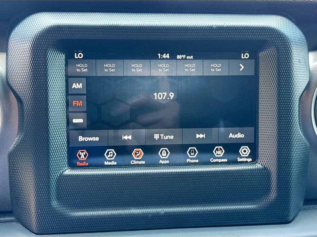 Certified 2023 Jeep Wrangler Unlimited AWD/4WD image 13