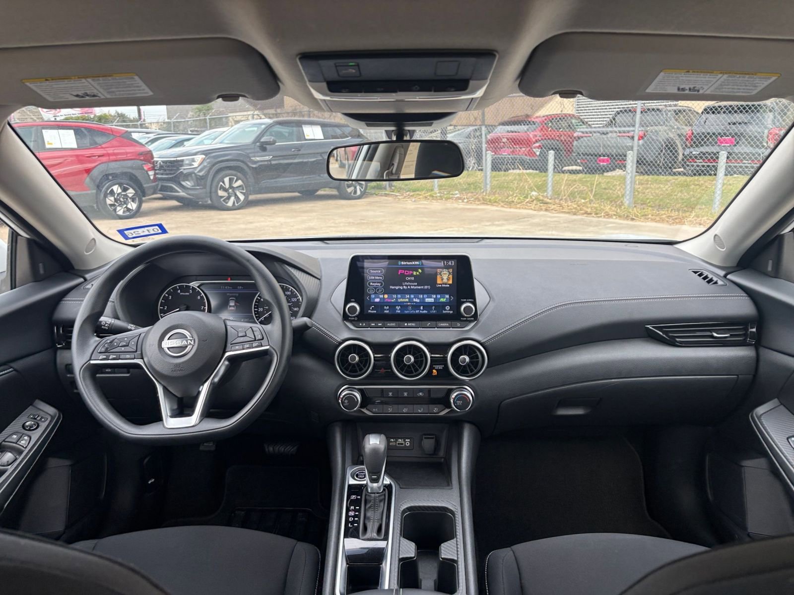 Used 2025 Nissan Sentra SV image 31