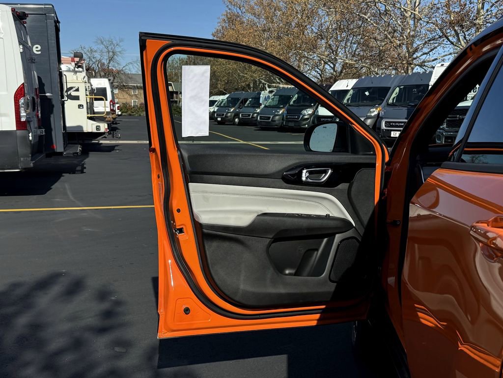 New 2026 Jeep Compass Limited image 10