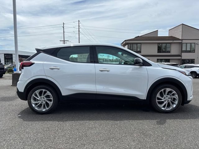 New 2027 Chevrolet Bolt LT FWD image 6