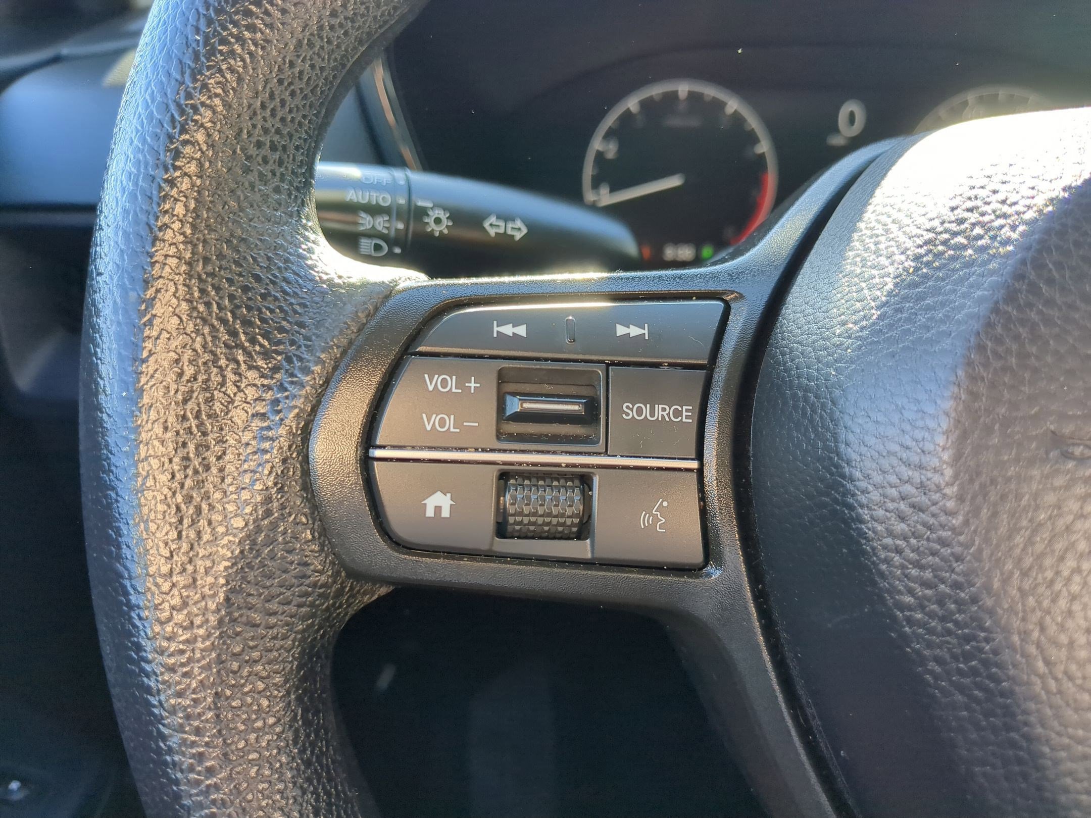 Used 2024 Honda CR-V EX image 19