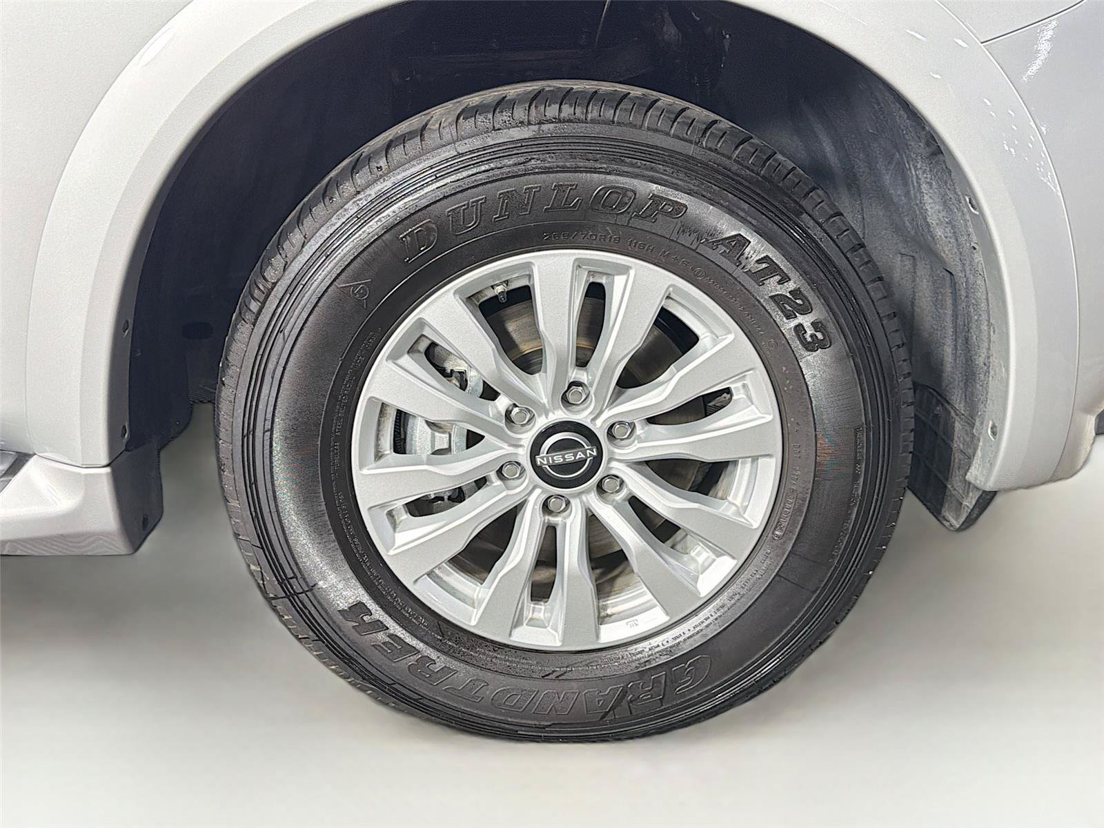 Used 2024 Nissan Armada SV AWD/4WD image 36