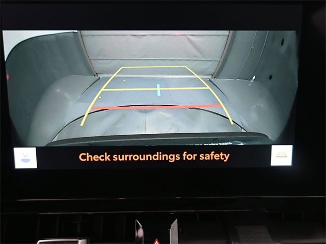 Used 2025 Toyota Corolla Cross XLE image 6