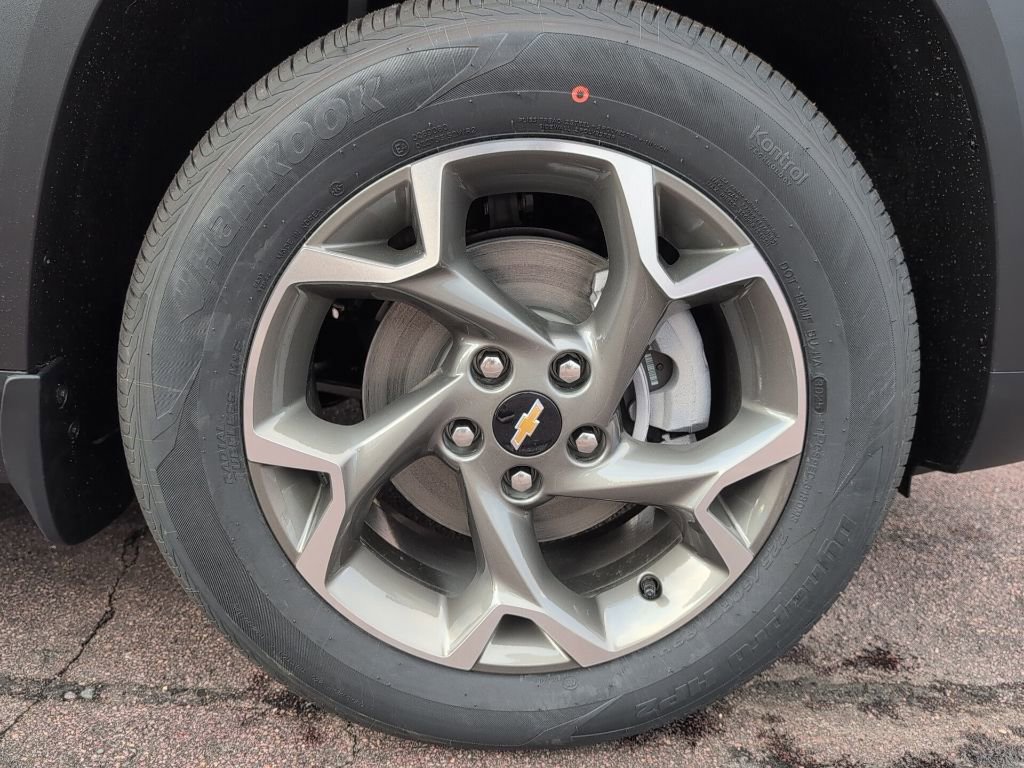 New 2026 Chevrolet Trax LT image 32