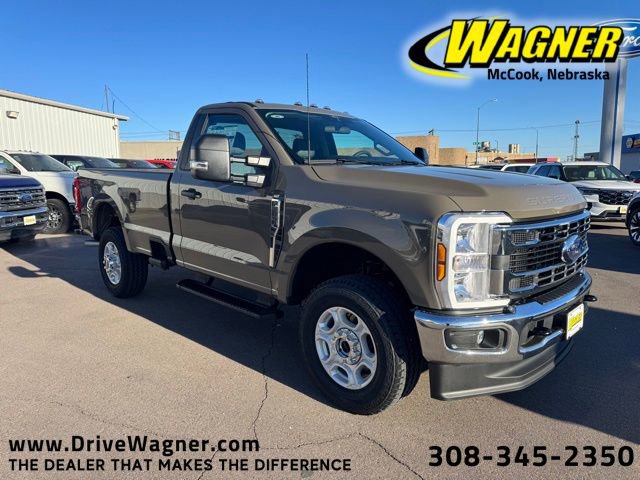 New 2026 Ford F350 XLT w/ FX4 Off-Road Package