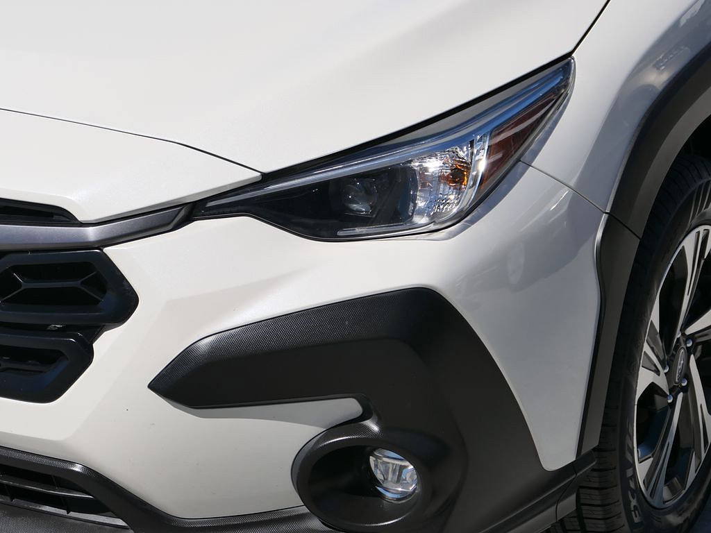 Used 2024 Subaru Crosstrek 2.0i Premium w/ Crosstrek Mirror Package AWD/4WD image 9