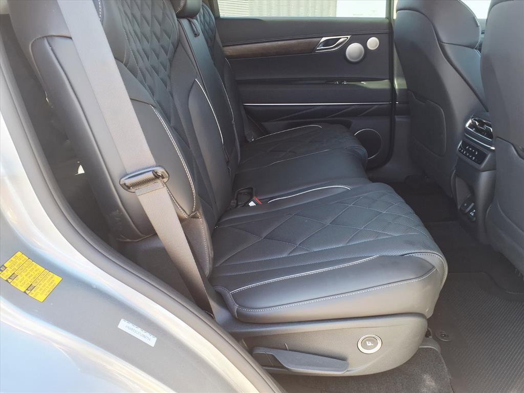 Certified 2026 Genesis GV80 3.5T Prestige image 14