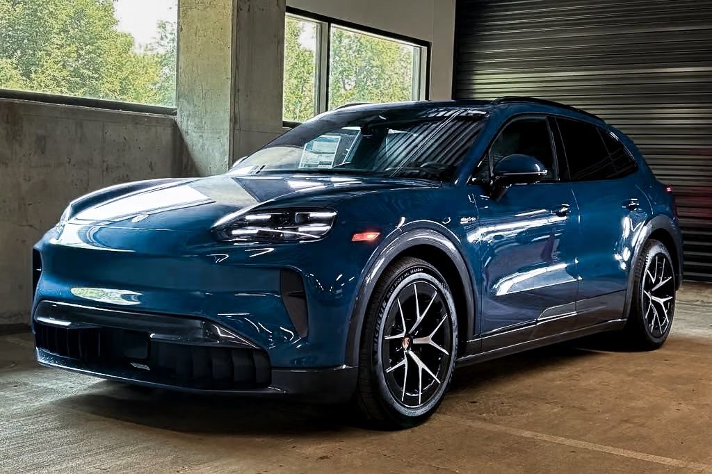 New 2026 Porsche Cayenne Electric