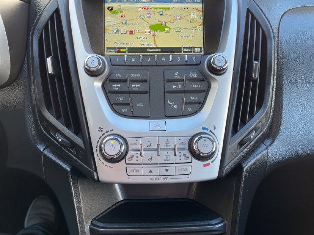 Used 2016 Chevrolet Equinox LT AWD/4WD image 18